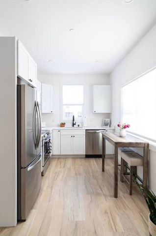 8 Enon St 103, Beverly, MA 01915