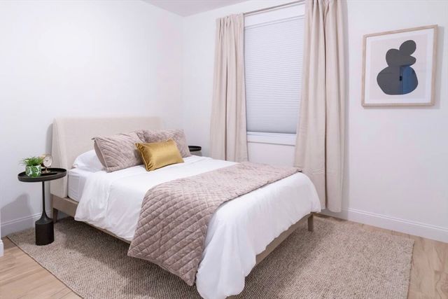 8 Enon St 103, Beverly, MA 01915