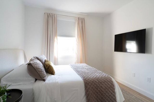 8 Enon St 103, Beverly, MA 01915