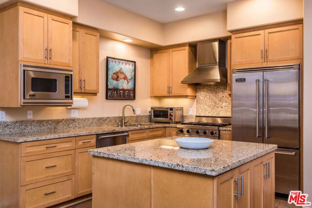 4050 Glencoe Avenue 217, Marina Del Rey, CA 90292