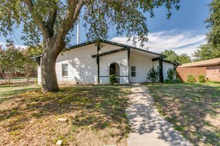 1535 Carnation Drive, Lewisville, TX 75067