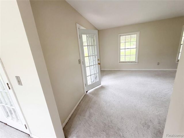 6536 Mountview Court, Brighton, MI 48116