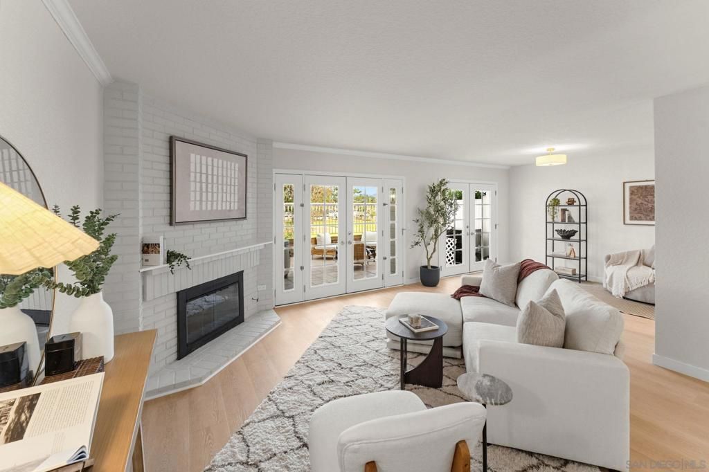 1012 Brewley Ln, Vista, CA 92081 — photo 4