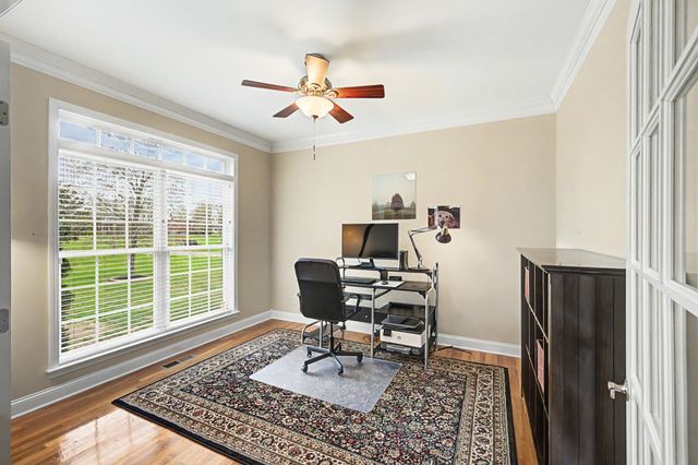 1437 Charleston Ln, Columbia, TN 38401