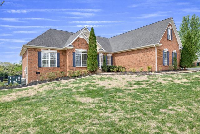 1437 Charleston Ln, Columbia, TN 38401