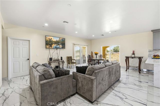 9285 E Avenue Q14, Littlerock, CA 93543