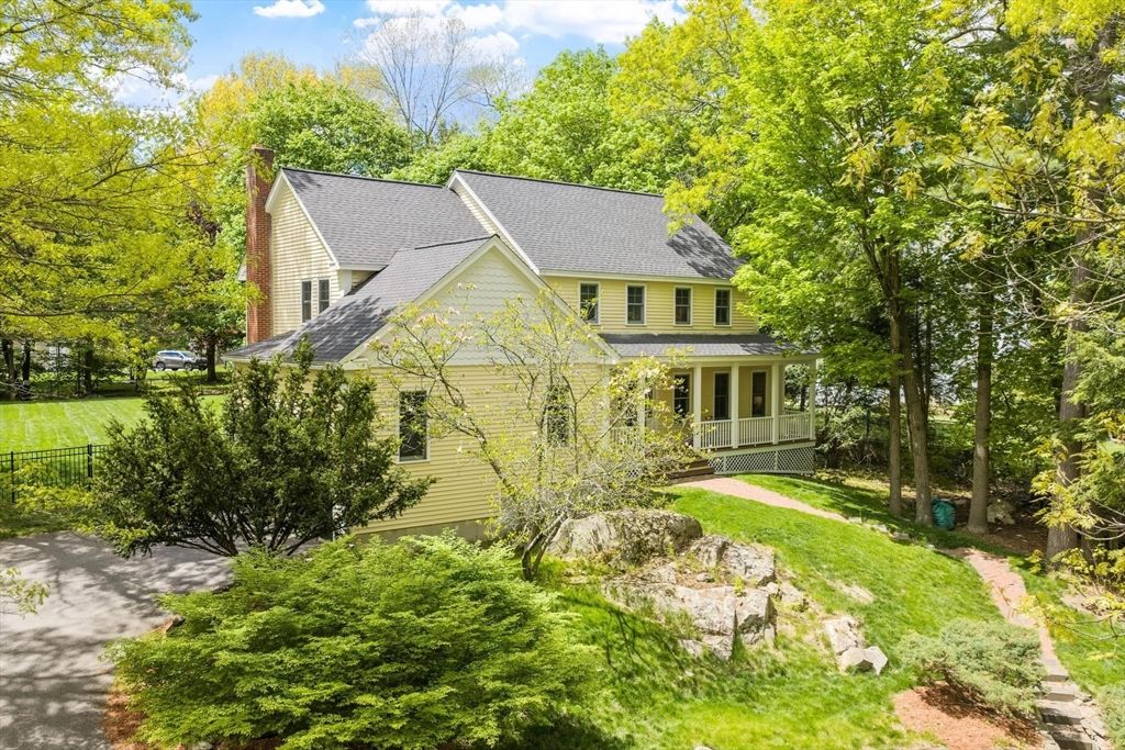 37 Concord Road, Acton, MA 01720