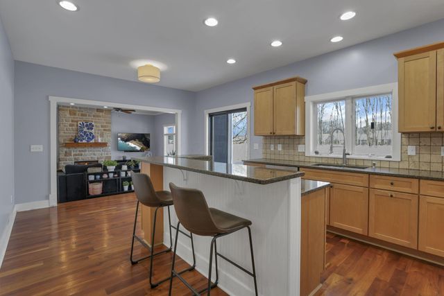 749 Covered Bridge Drive, Delaware, OH 43015