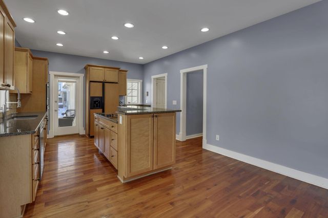 749 Covered Bridge Drive, Delaware, OH 43015