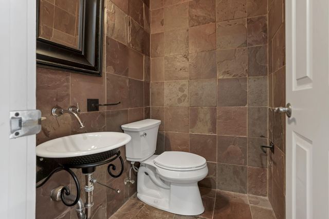 749 Covered Bridge Drive, Delaware, OH 43015