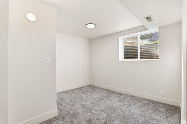 1492 E SANDY HILLS DR, Sandy, UT 84093