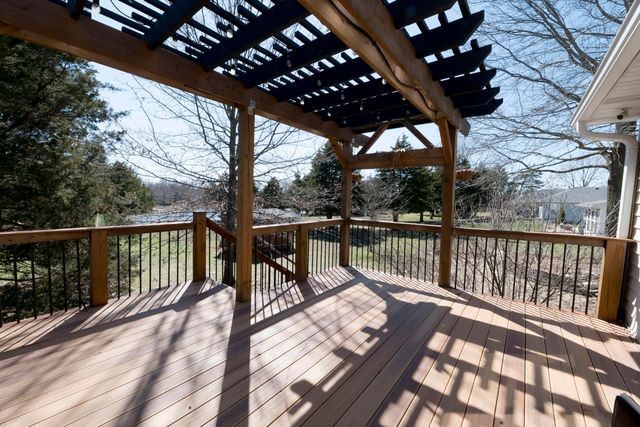 5412 THOMPSON RD, Columbia, MO 65202