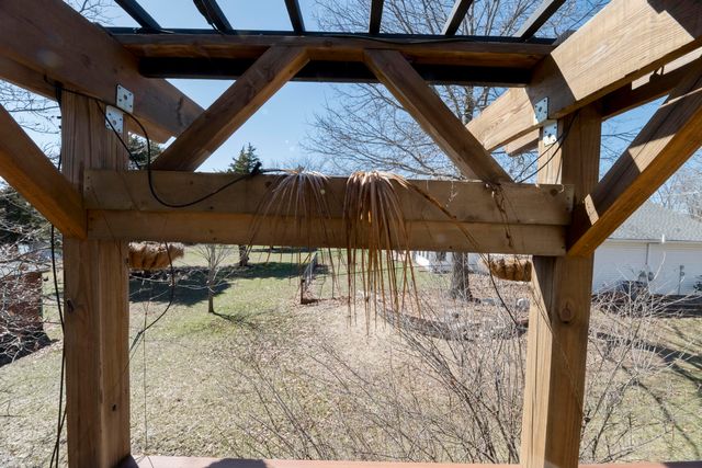 5412 THOMPSON RD, Columbia, MO 65202