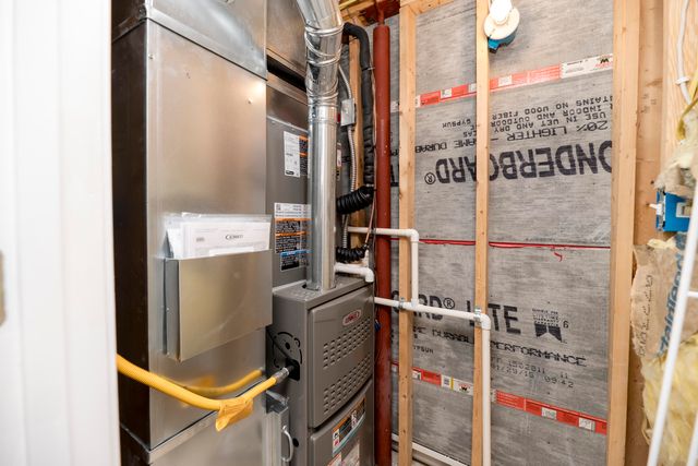 5412 THOMPSON RD, Columbia, MO 65202