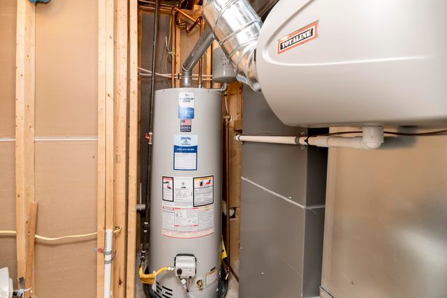 5412 THOMPSON RD, Columbia, MO 65202