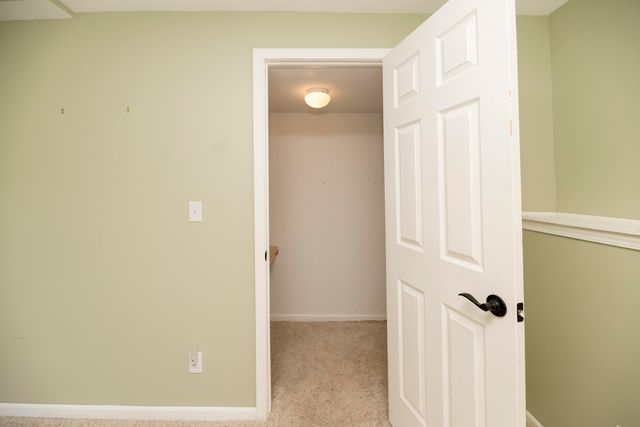 5412 THOMPSON RD, Columbia, MO 65202