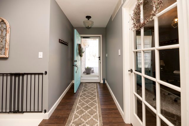 5412 THOMPSON RD, Columbia, MO 65202