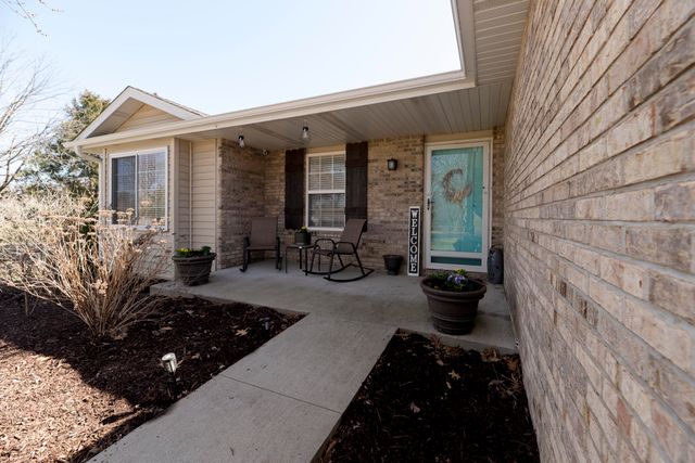 5412 THOMPSON RD, Columbia, MO 65202