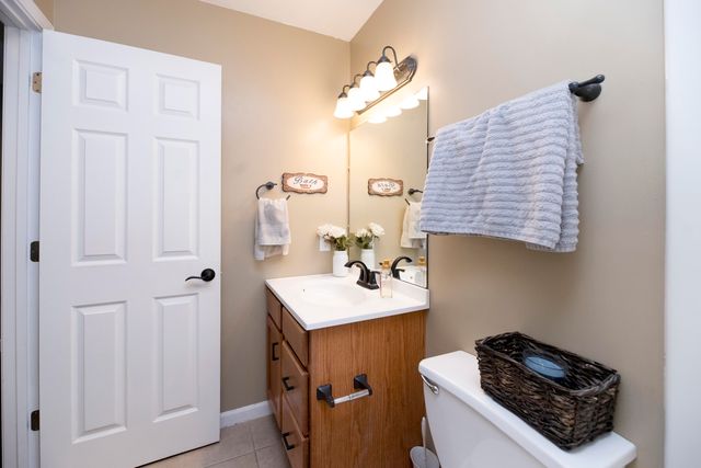 5412 THOMPSON RD, Columbia, MO 65202