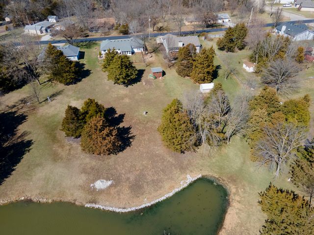 5412 THOMPSON RD, Columbia, MO 65202