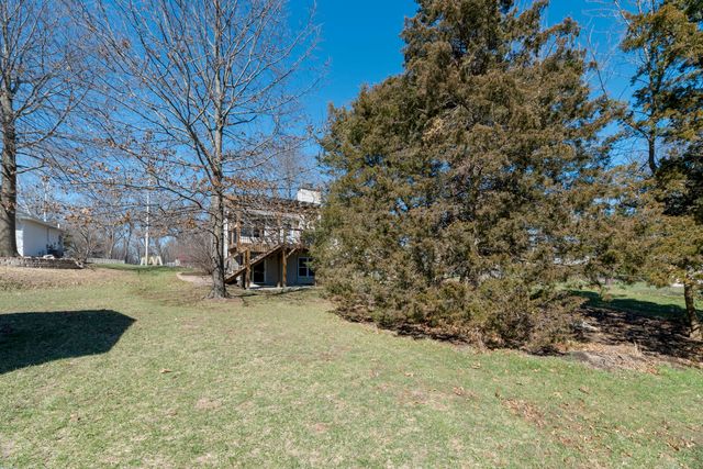 5412 THOMPSON RD, Columbia, MO 65202