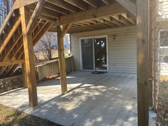 5412 THOMPSON RD, Columbia, MO 65202