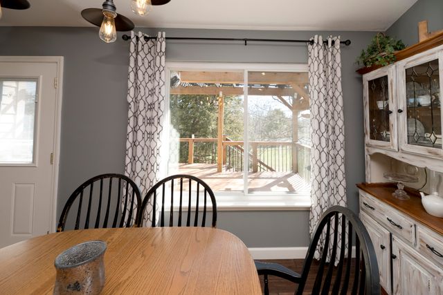 5412 THOMPSON RD, Columbia, MO 65202