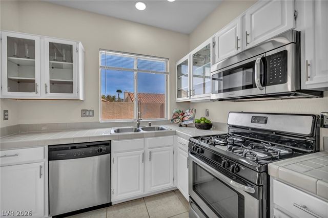 3300 Cotswold Street, Las Vegas, NV 89129