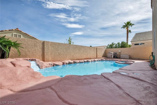 3300 Cotswold Street, Las Vegas, NV 89129