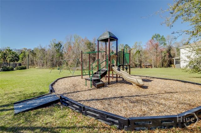 82 Saddlebrush Road, Ellabell, GA 31308