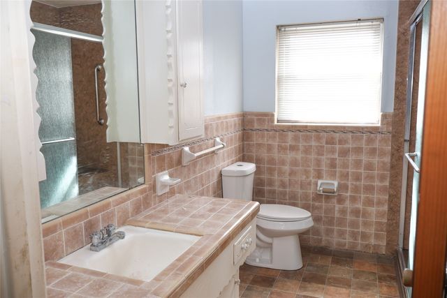 9413 Merritt Road, Rowlett, TX 75089