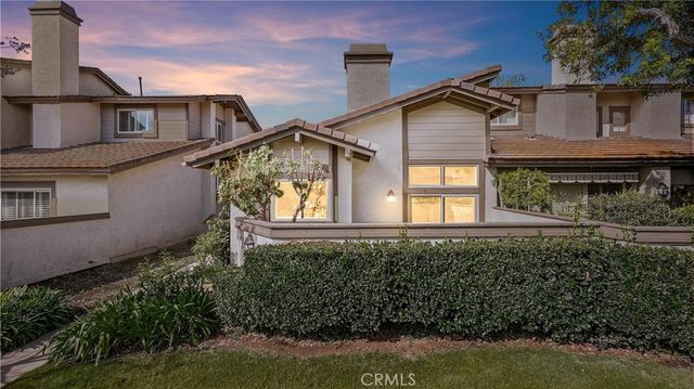 8 Evening Breeze, Irvine, CA 92603