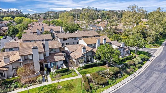 8 Evening Breeze, Irvine, CA 92603