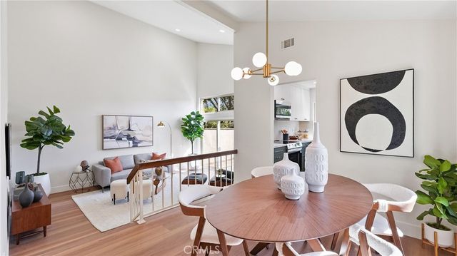 8 Evening Breeze, Irvine, CA 92603