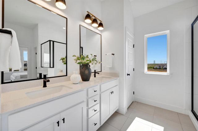 268 Flowering Senna DR, Buda, TX 78610