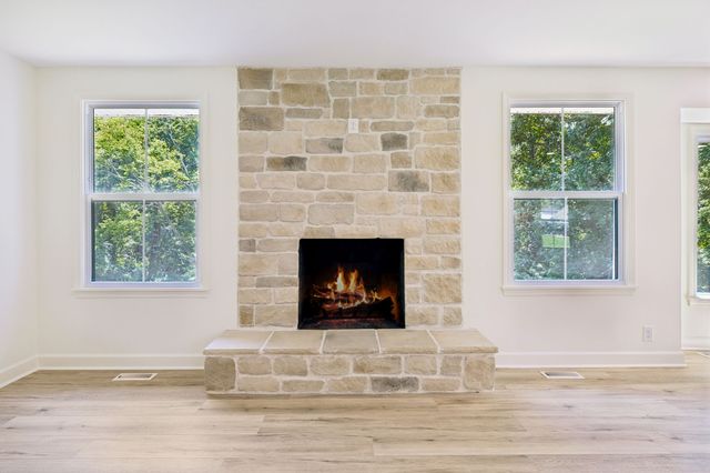 108 Airfloat Dr, Hendersonville, TN 37075