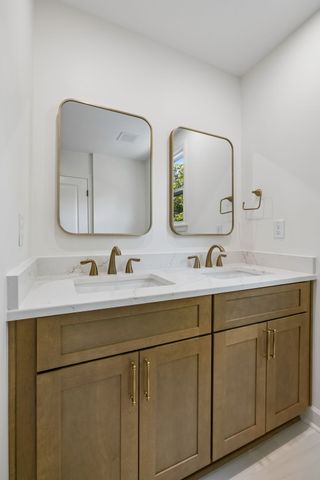 108 Airfloat Dr, Hendersonville, TN 37075