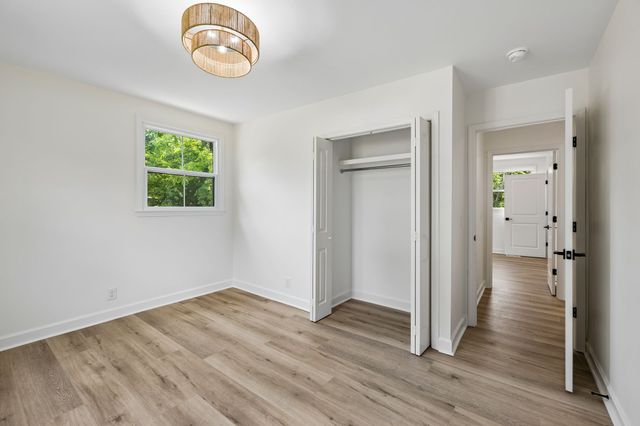 108 Airfloat Dr, Hendersonville, TN 37075