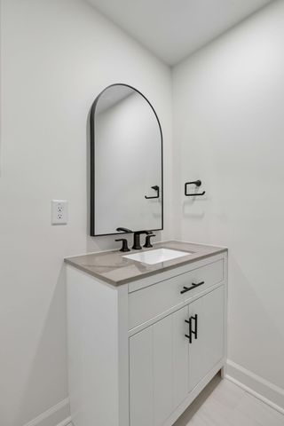 108 Airfloat Dr, Hendersonville, TN 37075