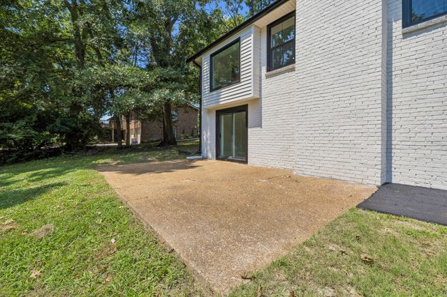 108 Airfloat Dr, Hendersonville, TN 37075