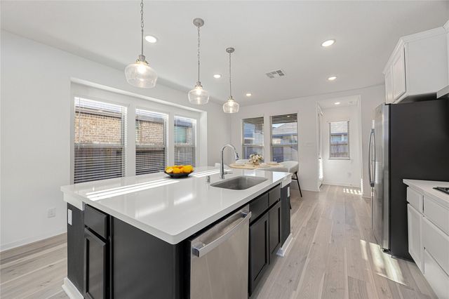 904 Pismo Creek Lane, Katy, TX 77493