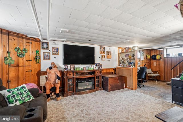 300 DELAWARE AVE, Riverside, NJ 08075
