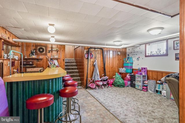 300 DELAWARE AVE, Riverside, NJ 08075