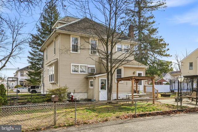 300 DELAWARE AVE, Riverside, NJ 08075