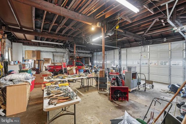 300 DELAWARE AVE, Riverside, NJ 08075