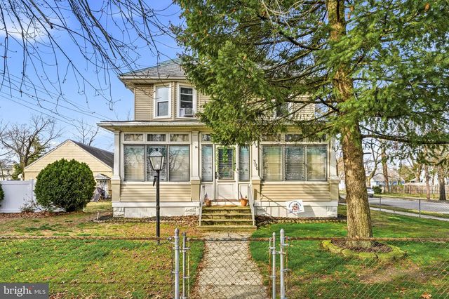 300 DELAWARE AVE, Riverside, NJ 08075