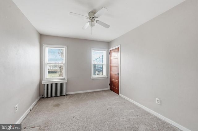 300 DELAWARE AVE, Riverside, NJ 08075