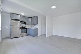 769 NW 10th St 3, Miami, FL 33136