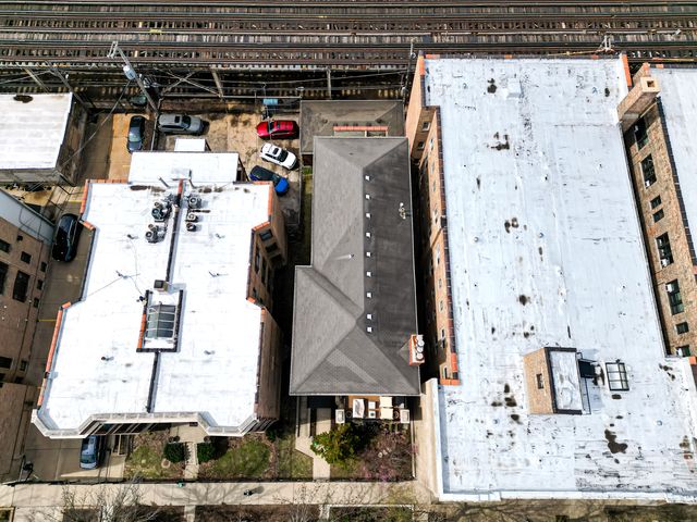 4226 N KENMORE Avenue 3, Chicago, IL 60613