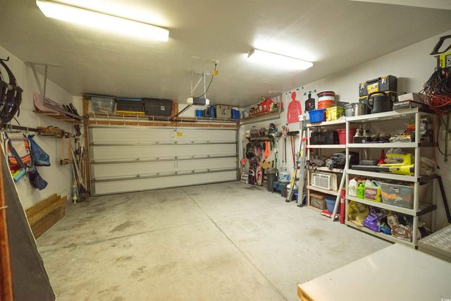 209 Golden Oaks Dr., Murrells Inlet, SC 29576